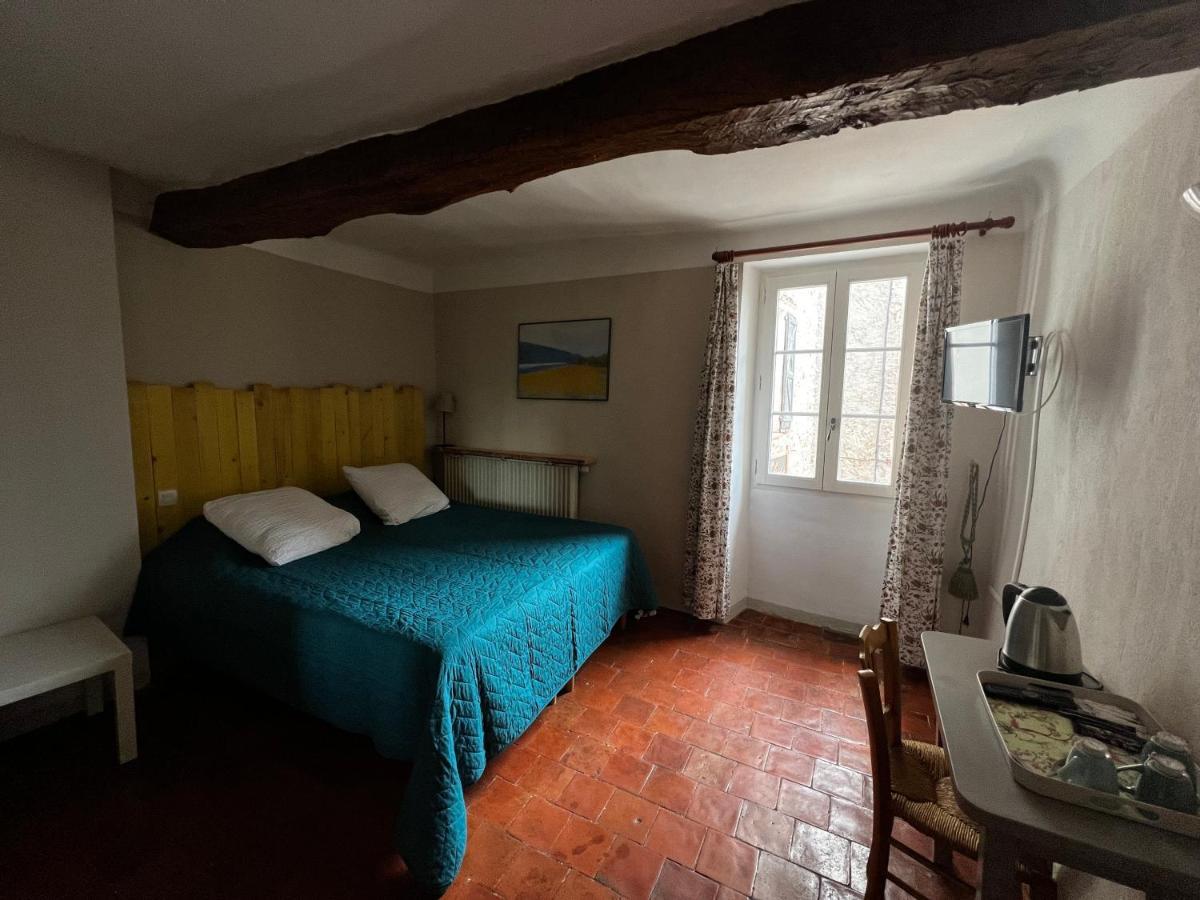 Le Vieux Chateau エギュイーヌ エクステリア 写真